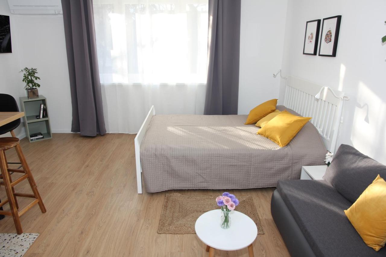 Studio Apartman Mirta I Varaždin Exterior foto